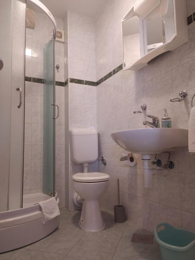 Apartment Room Parcina Trogir Ngoại thất bức ảnh