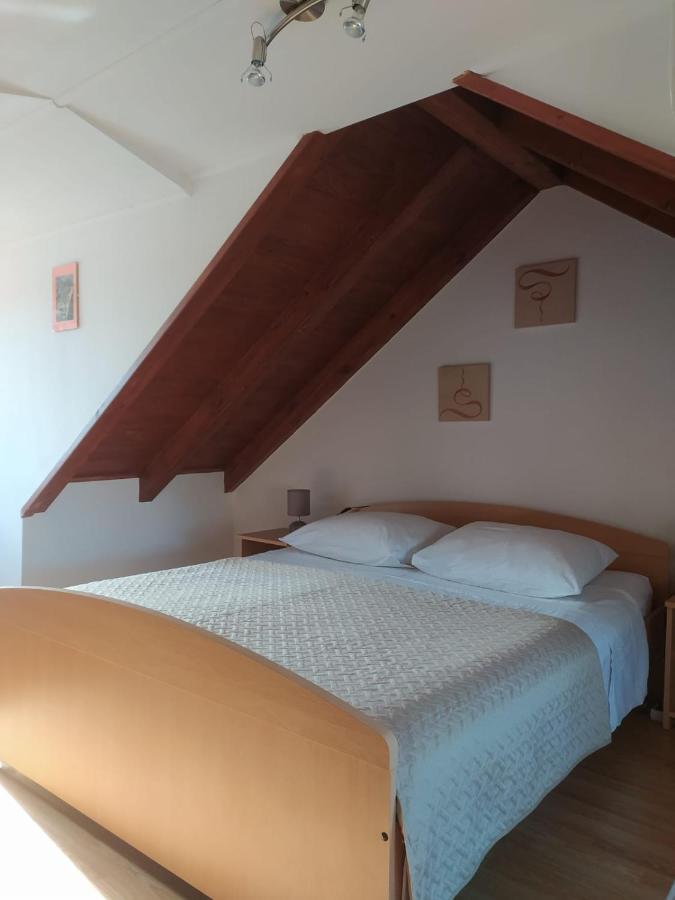 Apartment Room Parcina Trogir Ngoại thất bức ảnh
